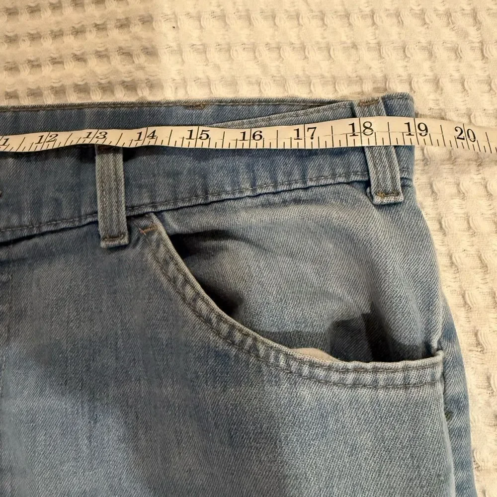 Levi's Light Blue Relaxed Jeans